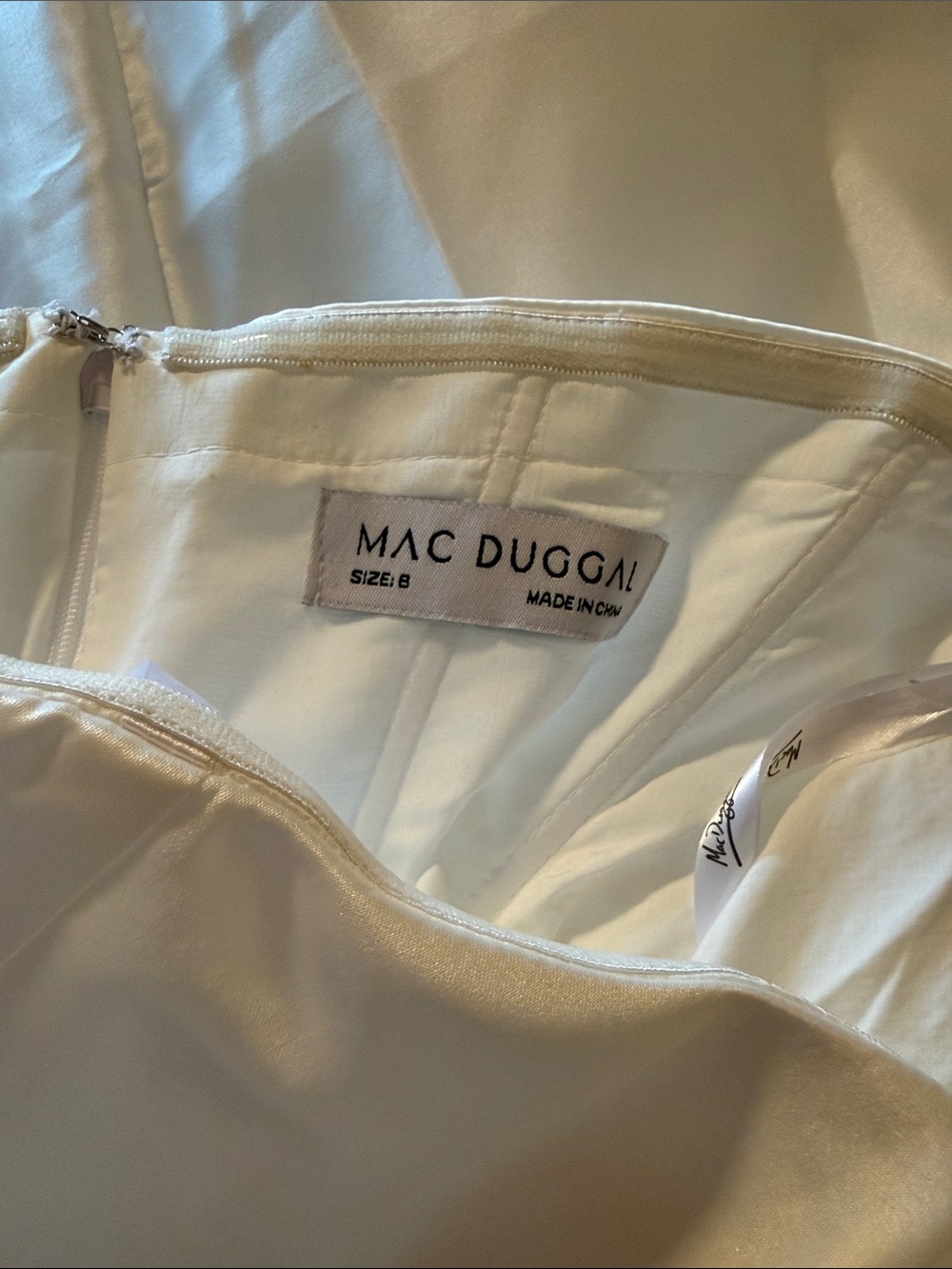 IEENA FOR MAC DUGGAL
White Strapless Satin Midi Dress With Flower Print - Picture 12 of 13